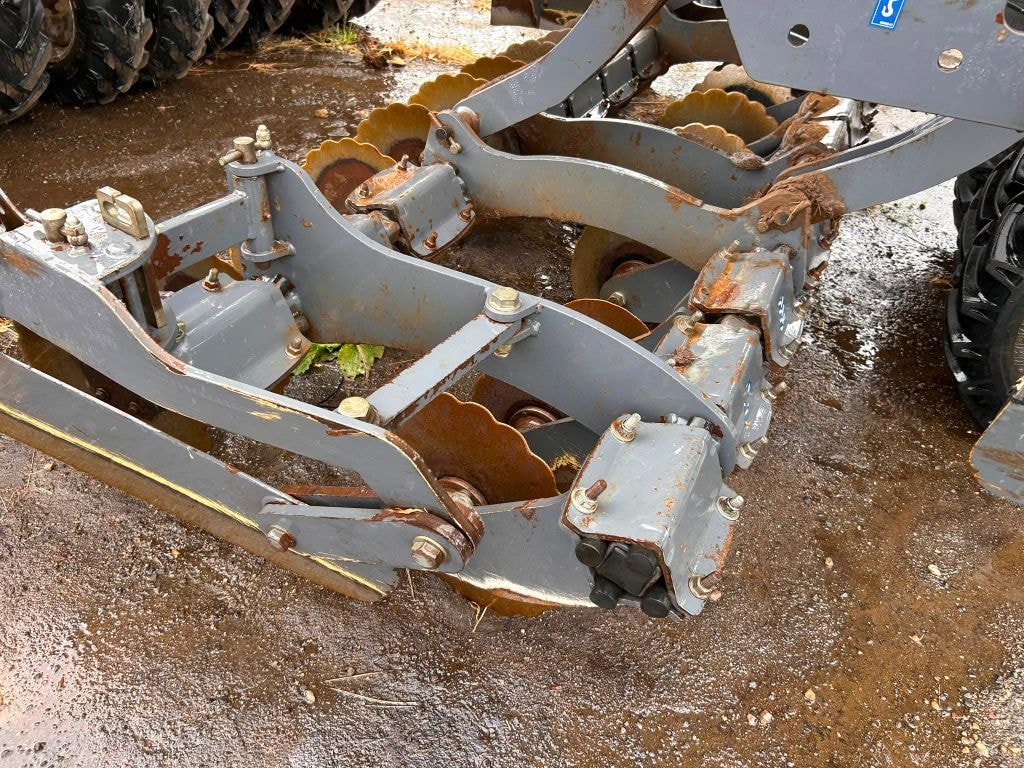 Semoir simplifié SKY Maxi drill 3m - photo slide 9