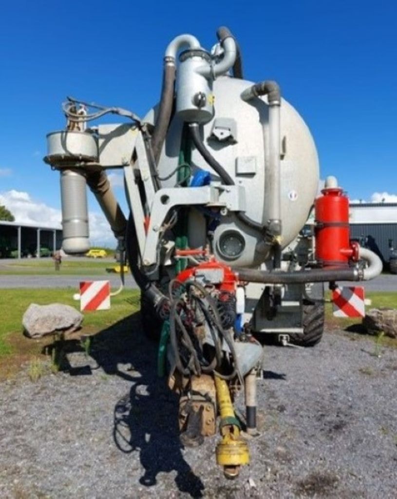 Tonne a lisier PICHON SV 20R - photo slide 10