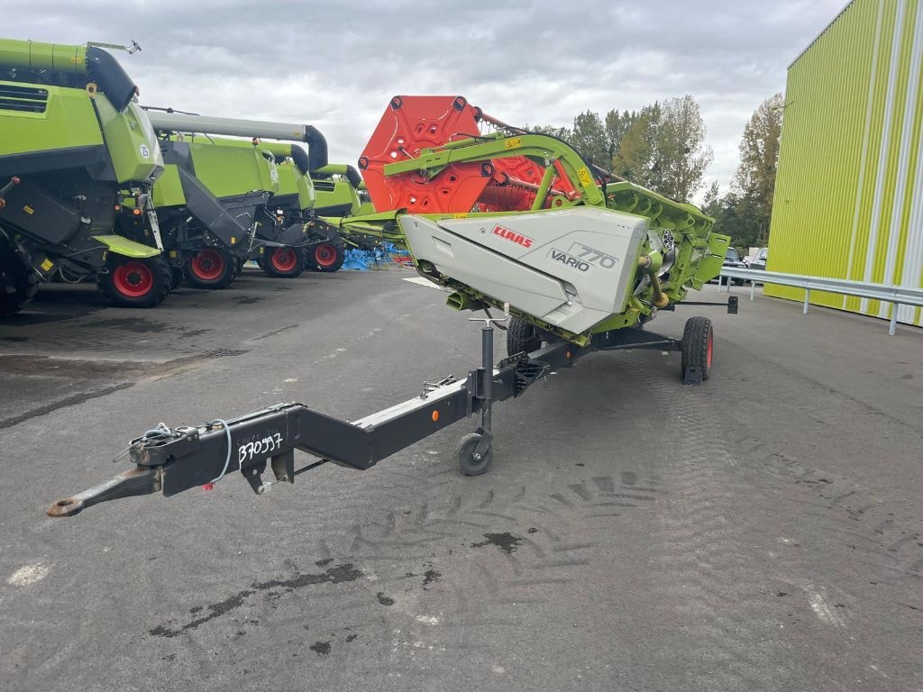 Moissonneuse CLAAS LEXION 750 - photo slide 18