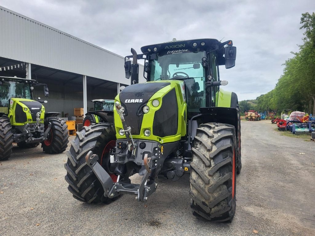 Tracteur CLAAS AXION 800 - photo slide 3