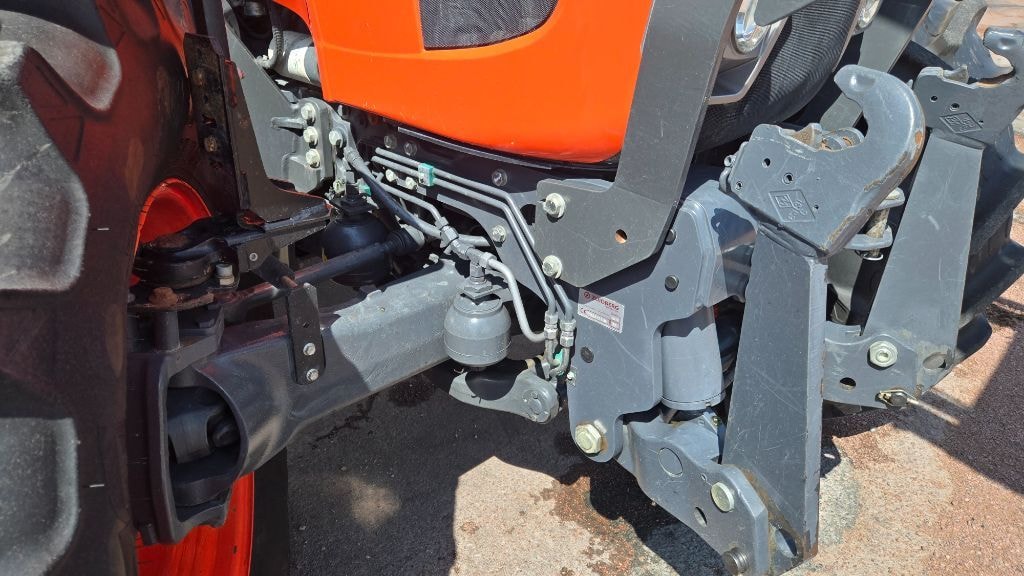 Tracteur chargeur KUBOTA M7-152 - photo slide 10