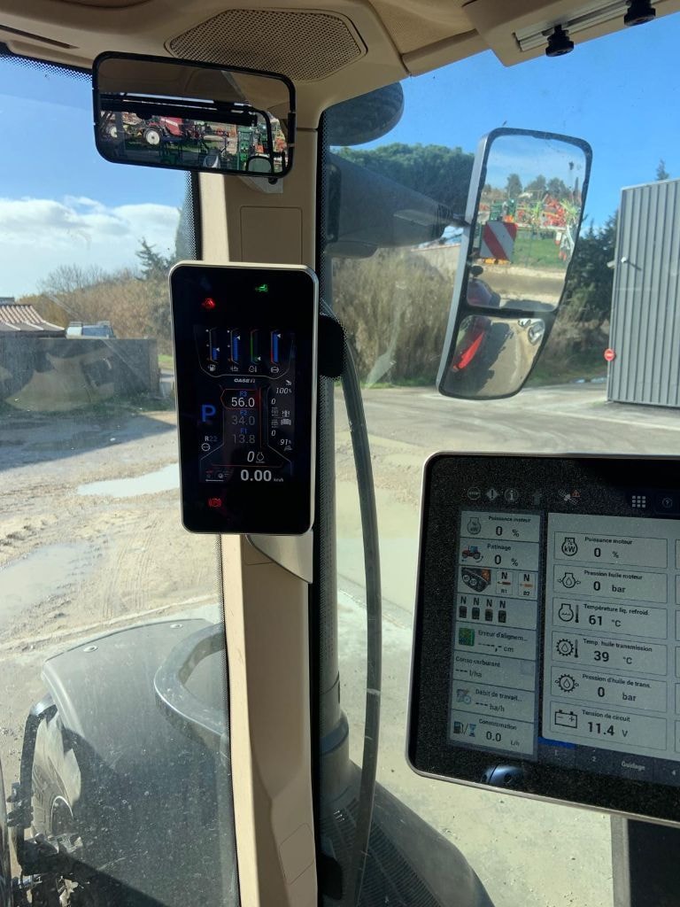 Tracteur CASE IH OPTUM 270 CVX - photo slide 30