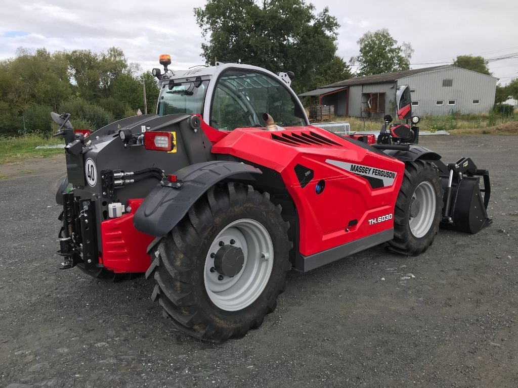 Telescopique MASSEY FERGUSON TH 6030 - photo slide 3