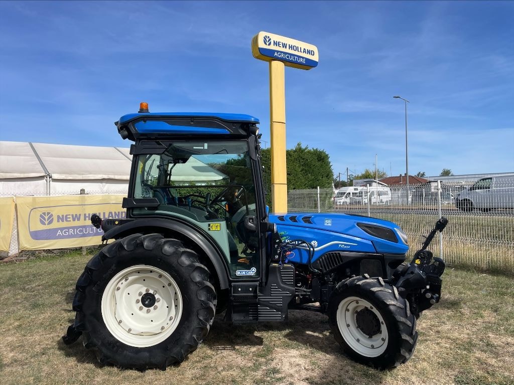 Tracteur fruitier NEW HOLLAND T4.90F - photo slide 3