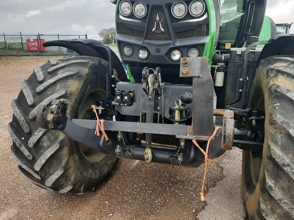 Tracteur DEUTZ FAHR 6180 AGROTRON TTV - photo slide 13