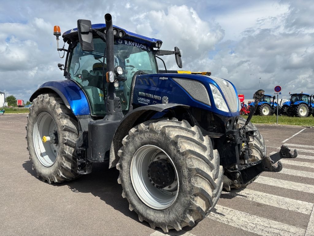 Tracteur NEW HOLLAND T7.270 SW II - photo slide 6