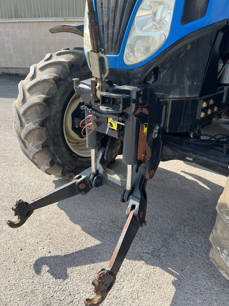 Tracteur NEW HOLLAND T7070 6.7L - photo slide 6