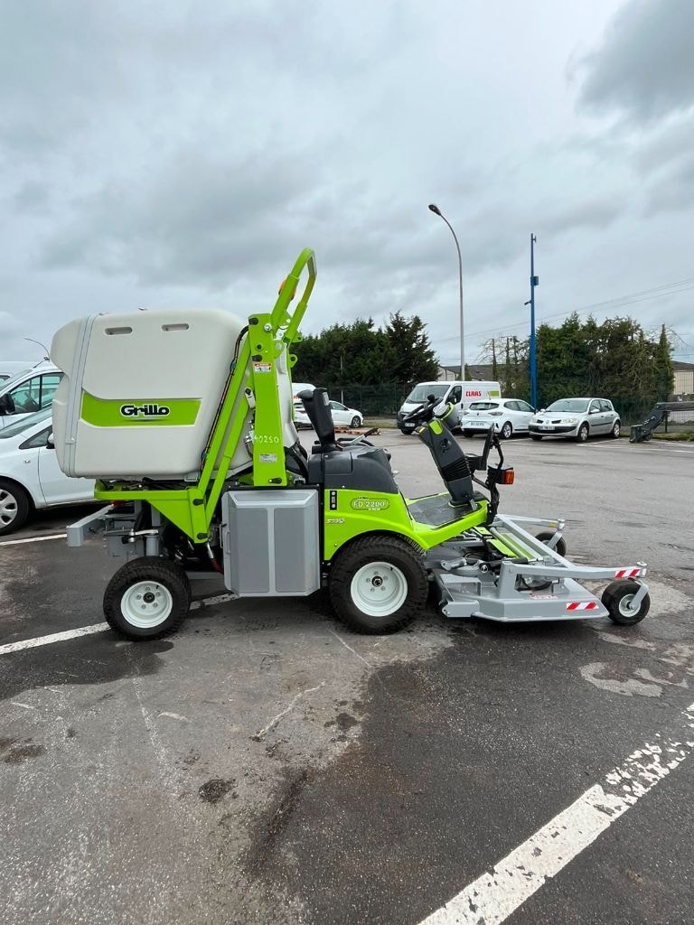 Tondeuse autoportee GRILLO FD 2200 TS - photo slide 7