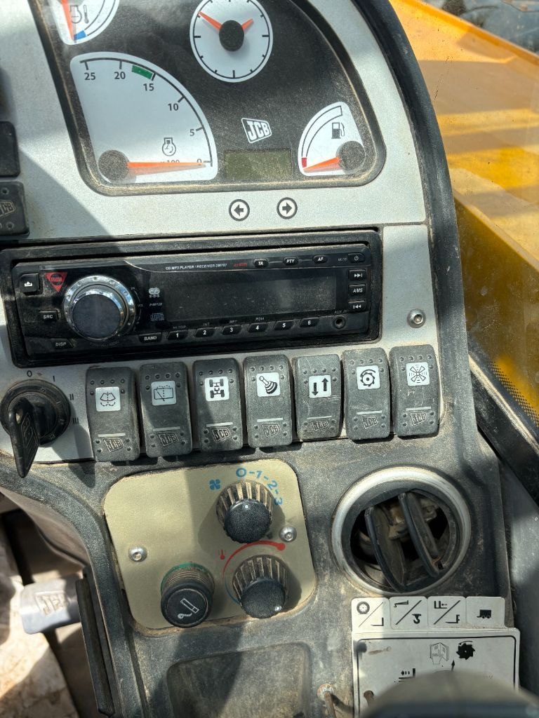 Telescopique JCB 531 70 - photo slide 6