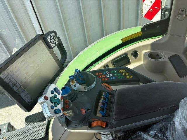 Tracteur FENDT 722 VARIO PROFI + - photo slide 5