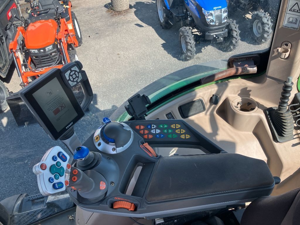 Tracteur chargeur FENDT 514 VARIO POWER - photo slide 10
