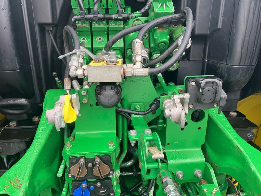 Tracteur JOHN DEERE 6195R - photo slide 21