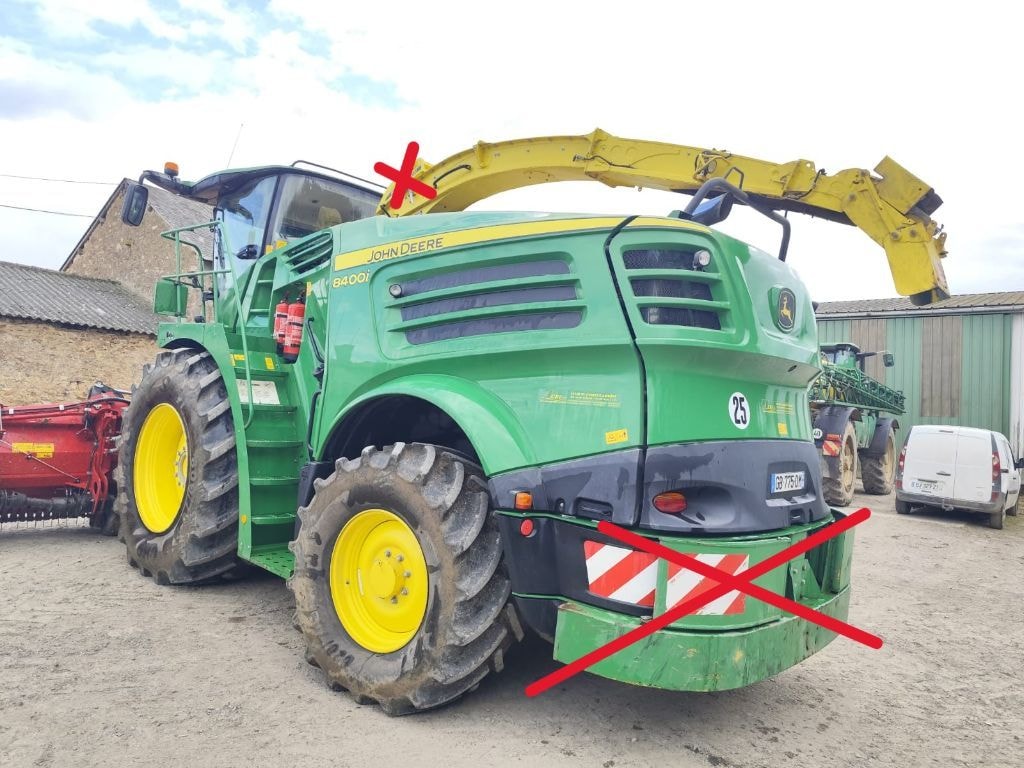 Ensileuse JOHN DEERE 8400i - photo slide 6