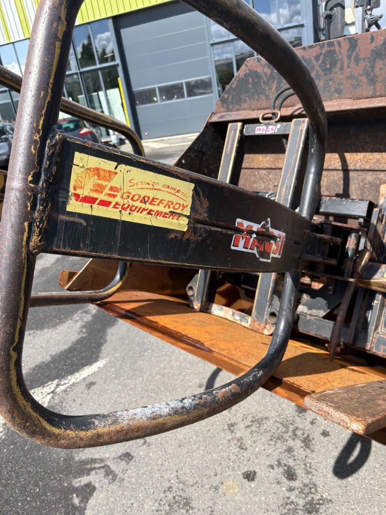 Telescopique NEW HOLLAND TH7.42 plus - photo slide 17