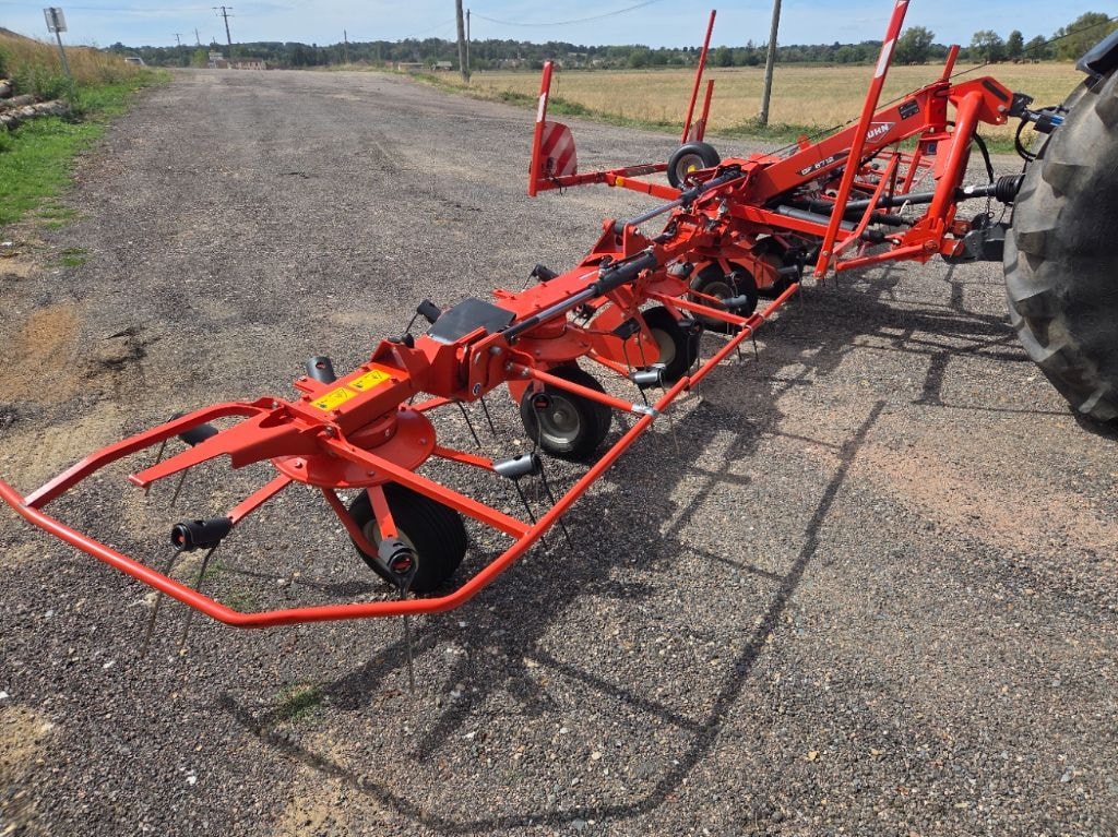 Faneuse KUHN GF8712 - photo slide 10