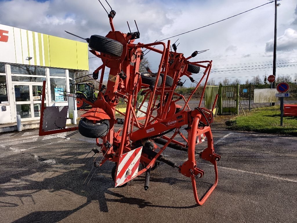 Faneuse KUHN GF 7702 - photo slide 1