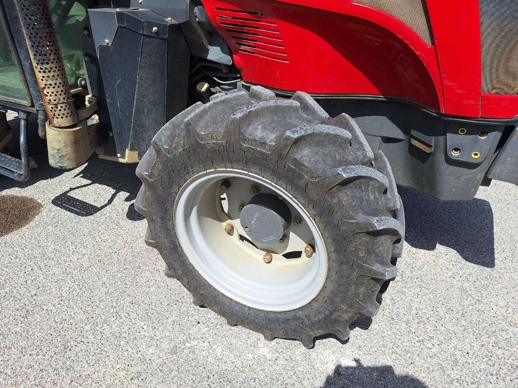 Tracteur fruitier MASSEY FERGUSON 3709S EF - photo slide 22