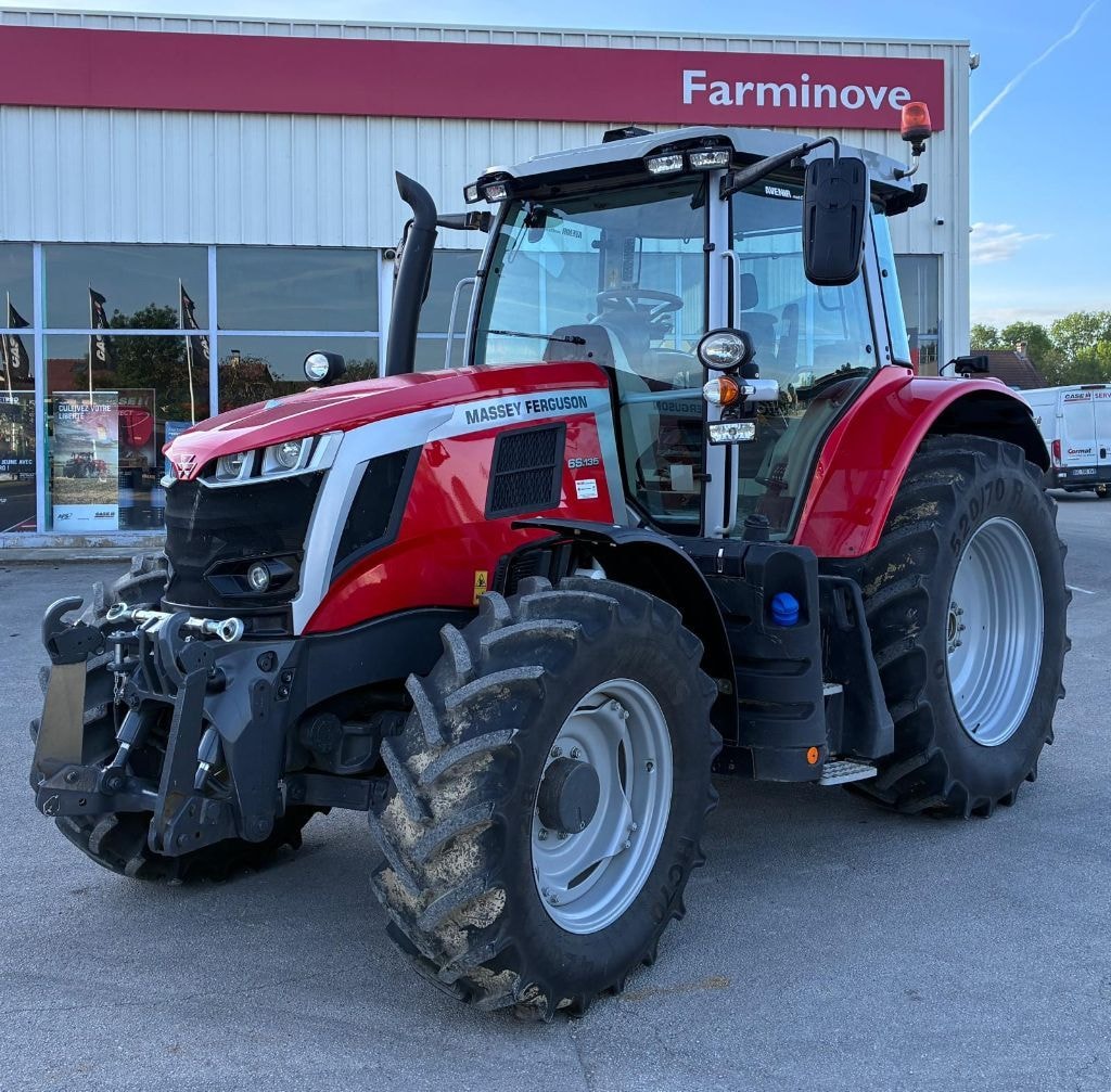 Tracteur MASSEY FERGUSON 6S 135 DYNA 6 EFFICIENT - photo slide 1