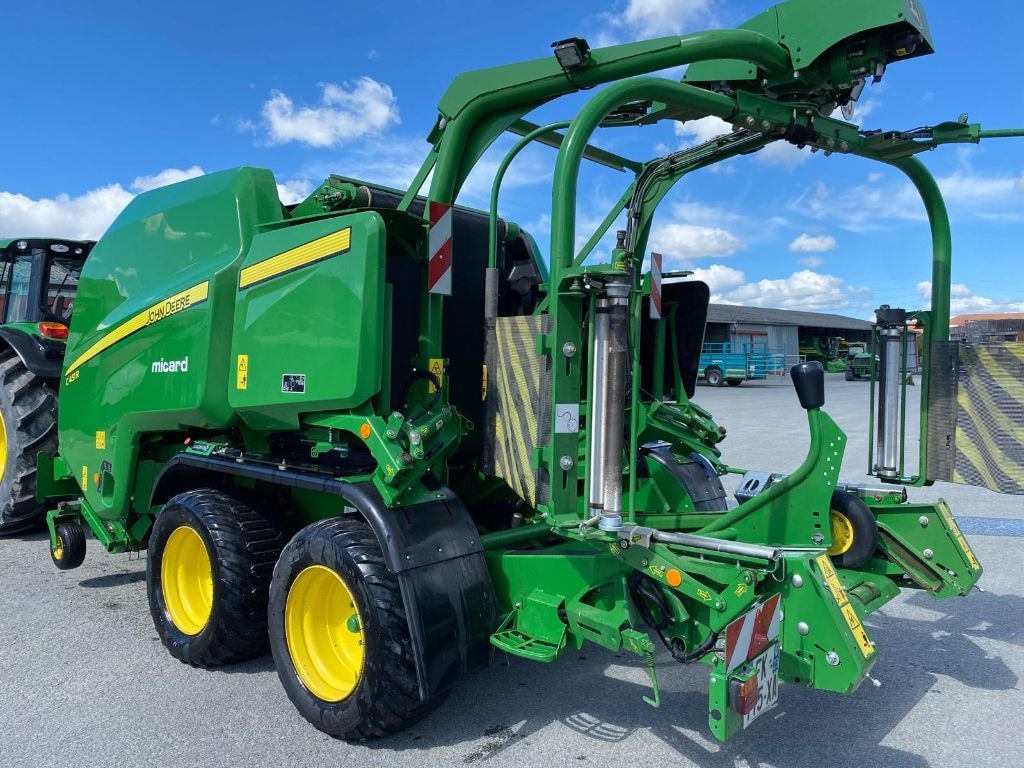 Presse enrubanneuse JOHN DEERE C451R - photo slide 2