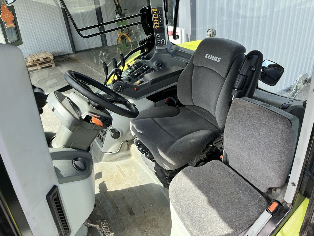 Tracteur CLAAS ARION 510 - photo slide 7