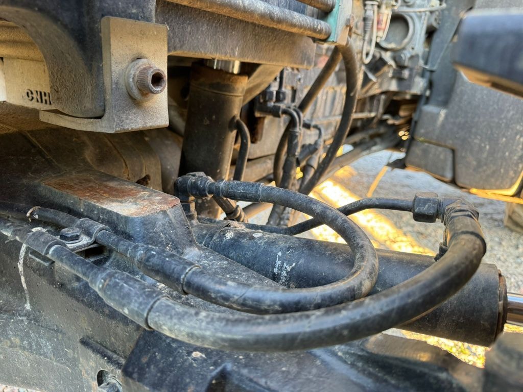 Tracteur NEW HOLLAND T7 200 AUTOCOMMAND - photo slide 12
