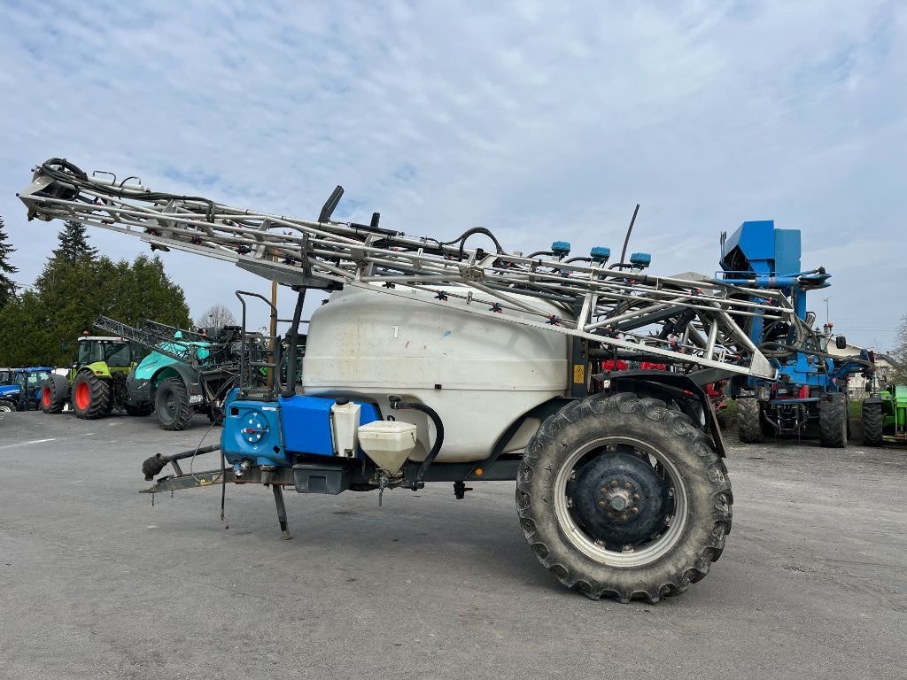 Pulverisateur EVRARD METEOR 4100  - photo slide 2