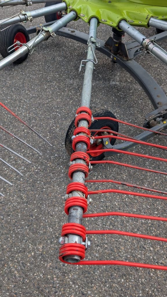 Andaineur CLAAS Liner 3100 - photo slide 16
