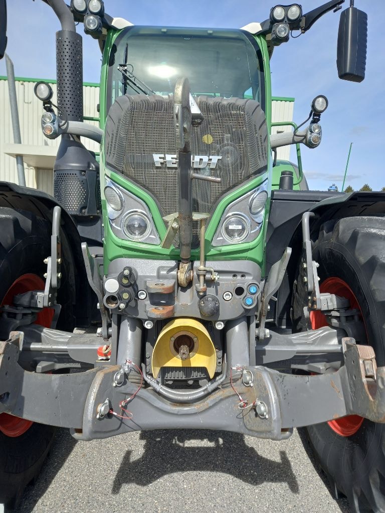Tracteur FENDT 716 VARIO PROFI - photo slide 9