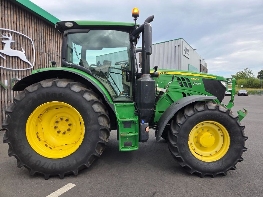Tracteur chargeur JOHN DEERE 6145R - photo slide 7