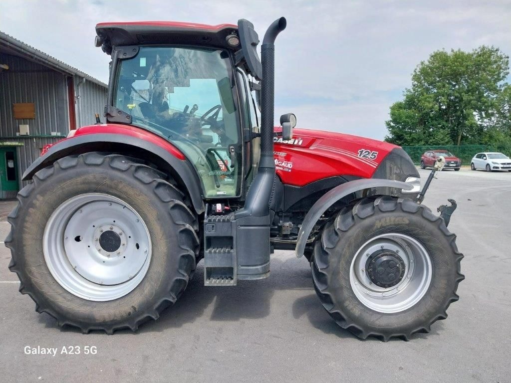 Tracteur CASE IH MAXXUM 125 X-LINE - photo slide 10