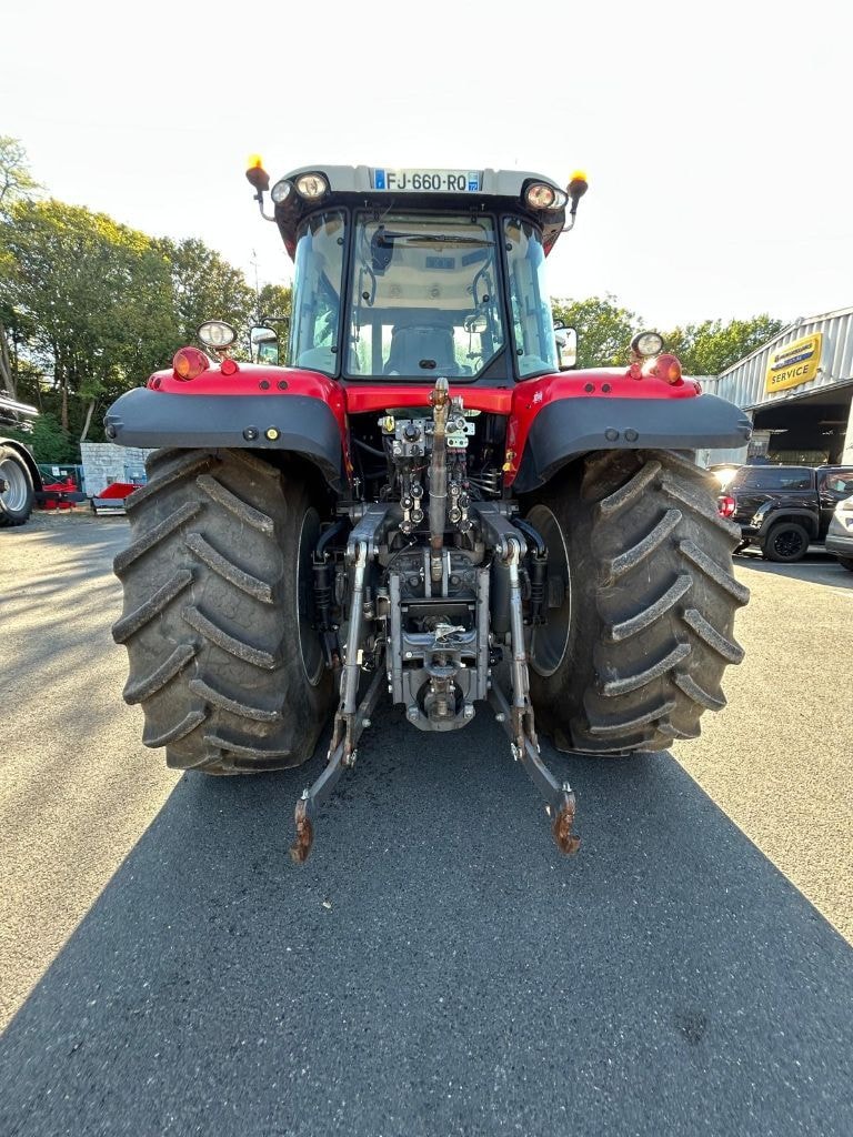 Tracteur MASSEY FERGUSON 7722 S - photo slide 1