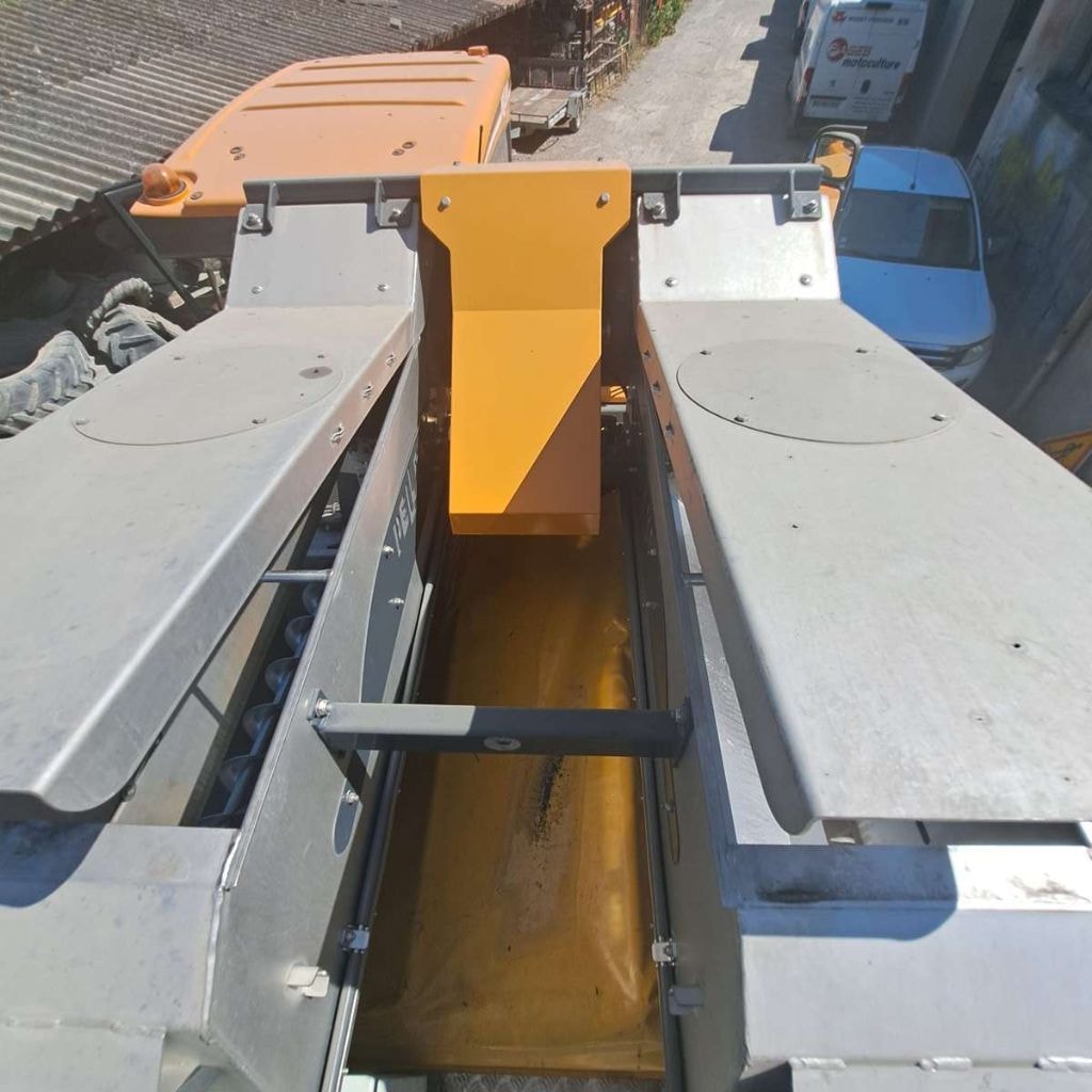Machine à vendanger PELLENC 670 - photo slide 17