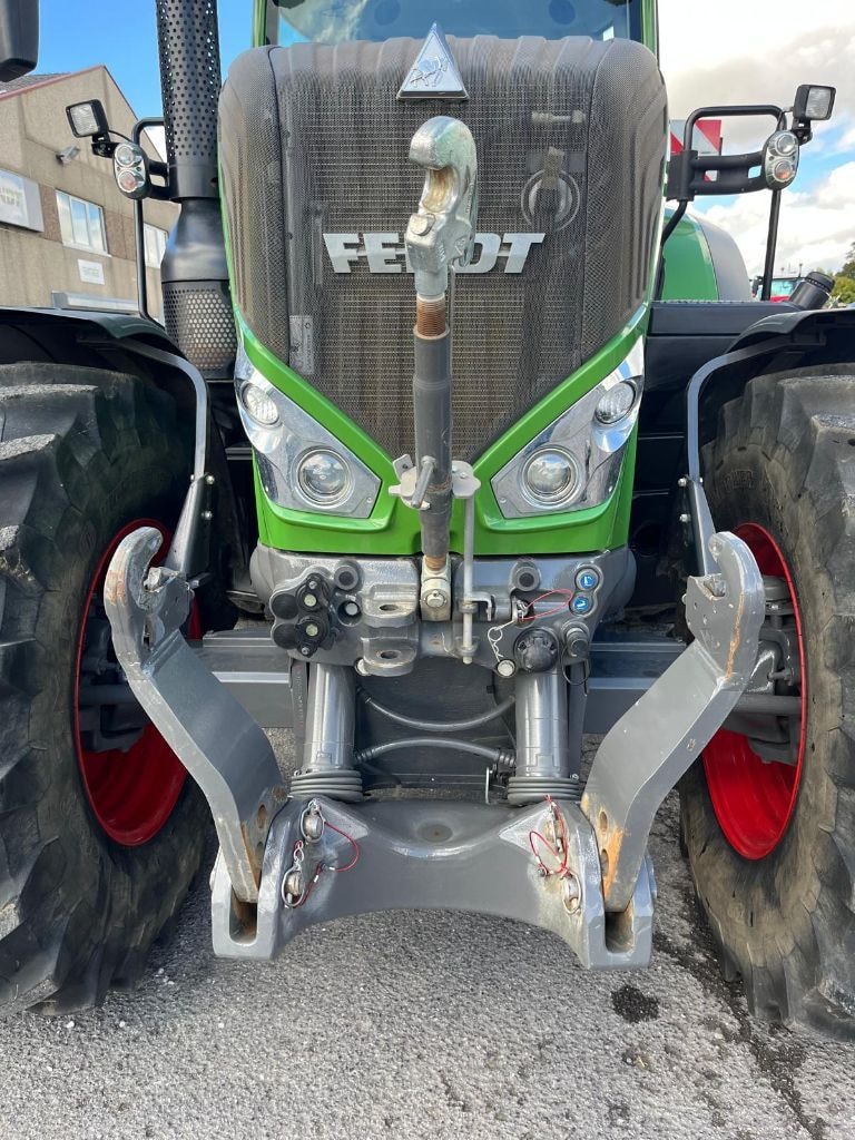 Tracteur FENDT 826 S4 Profi + - photo slide 9