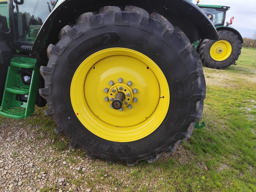 Tracteur JOHN DEERE 6M 115 - photo slide 19