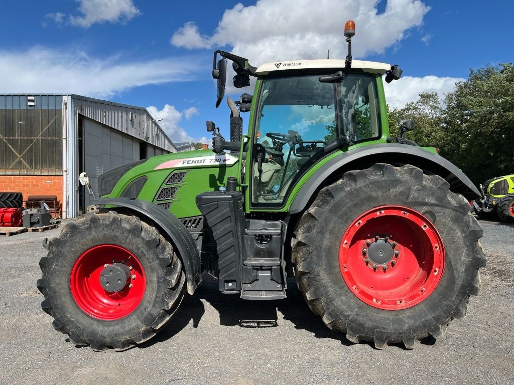 Tracteur FENDT 720 VARIO POWER + - photo slide 11