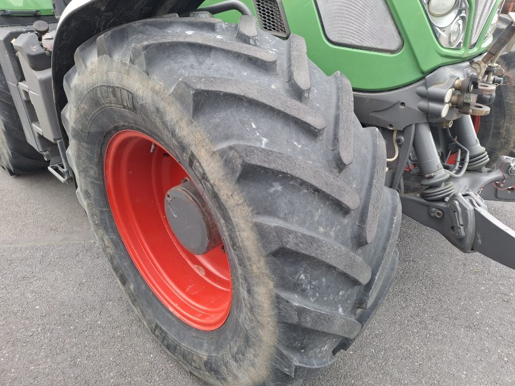 Tracteur FENDT 716 PROFI SCR - photo slide 10