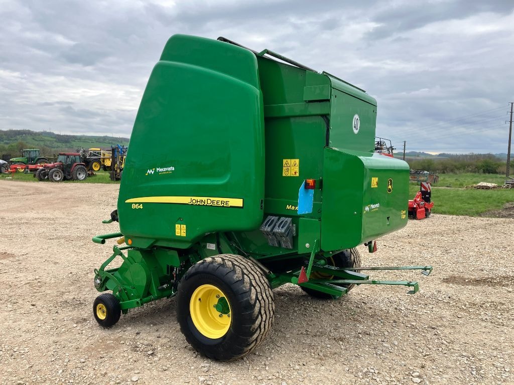 Presse balles rondes JOHN DEERE 864 MAXICUT - photo slide 7