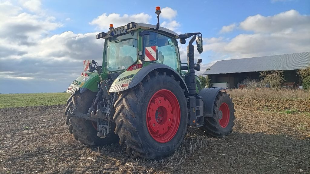 Tracteur FENDT 720 VARIO PROFI + - photo slide 13