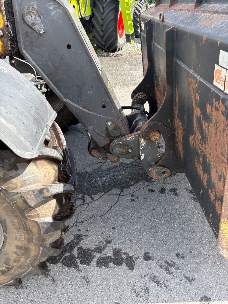 Telescopique NEW HOLLAND TH7.42 plus - photo slide 21