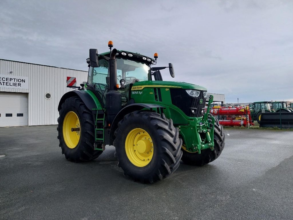 Tracteur JOHN DEERE 6R 230 - photo slide 3