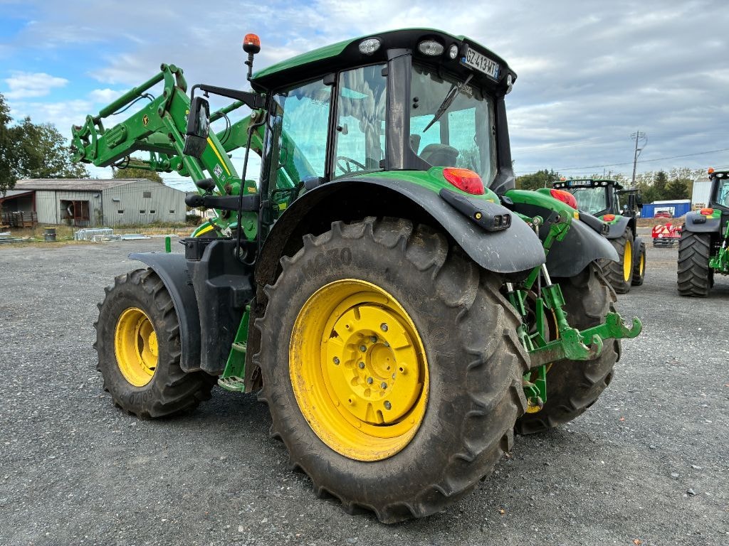 Tracteur chargeur JOHN DEERE 6120 M COMMAN QUAD - photo slide 4