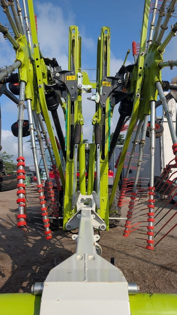 Andaineur CLAAS Liner 3100 - photo slide 5