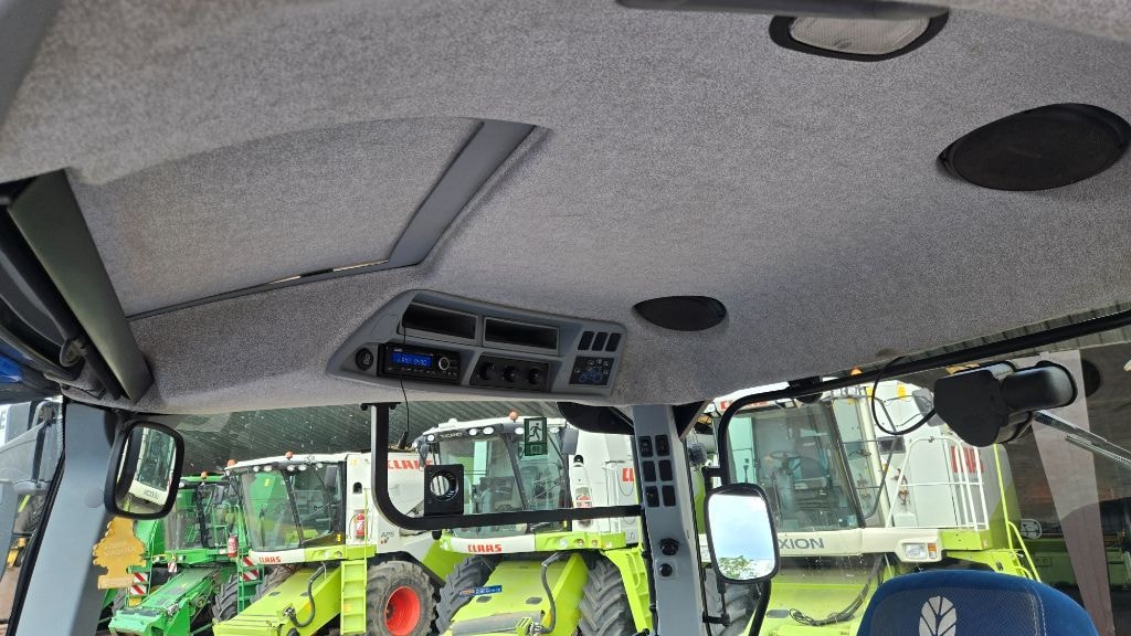 Tracteur NEW HOLLAND T7.165 S - photo slide 14