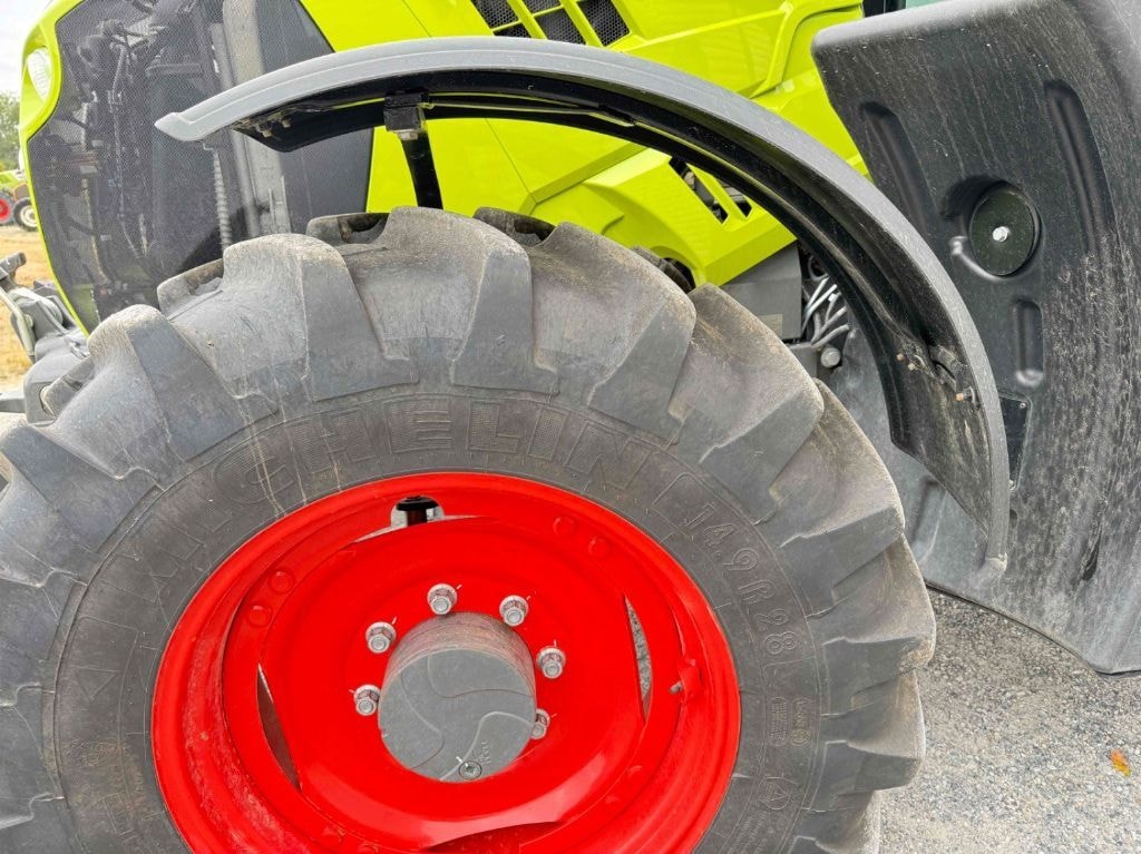 Tracteur CLAAS ARION 510 HEXASHIFT - - photo slide 12