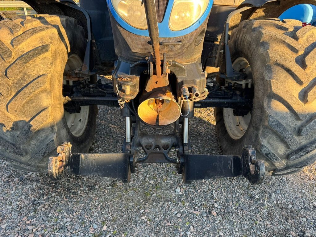 Tracteur NEW HOLLAND T7 200 AUTOCOMMAND - photo slide 10