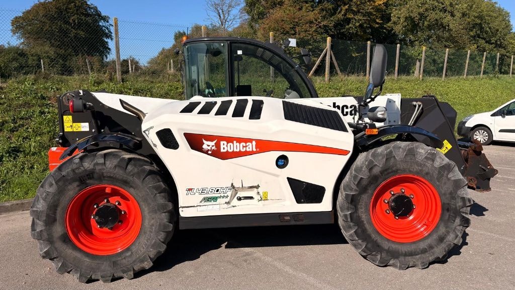 Telescopique BOBCAT TL 43.80 HFAGRI - photo slide 2
