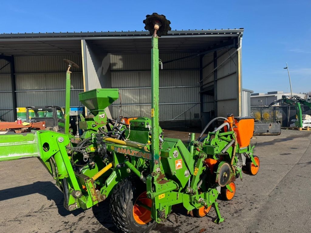 Semoir monograine AMAZONE ED 452 K - photo slide 1