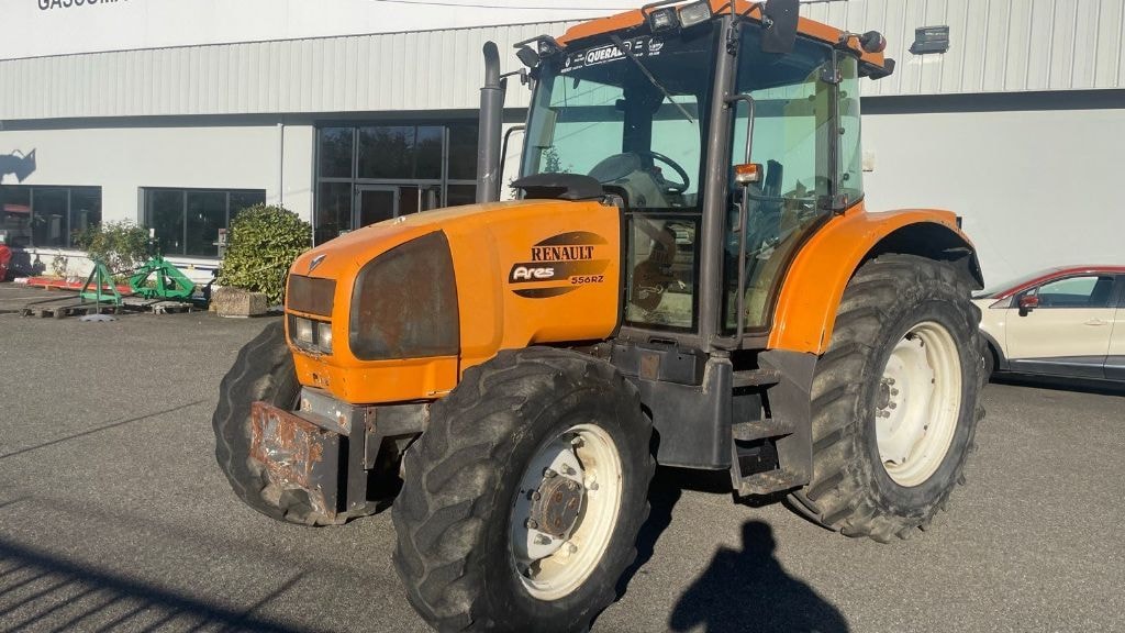 Tracteur RENAULT ARES 556 RZ - photo slide 6