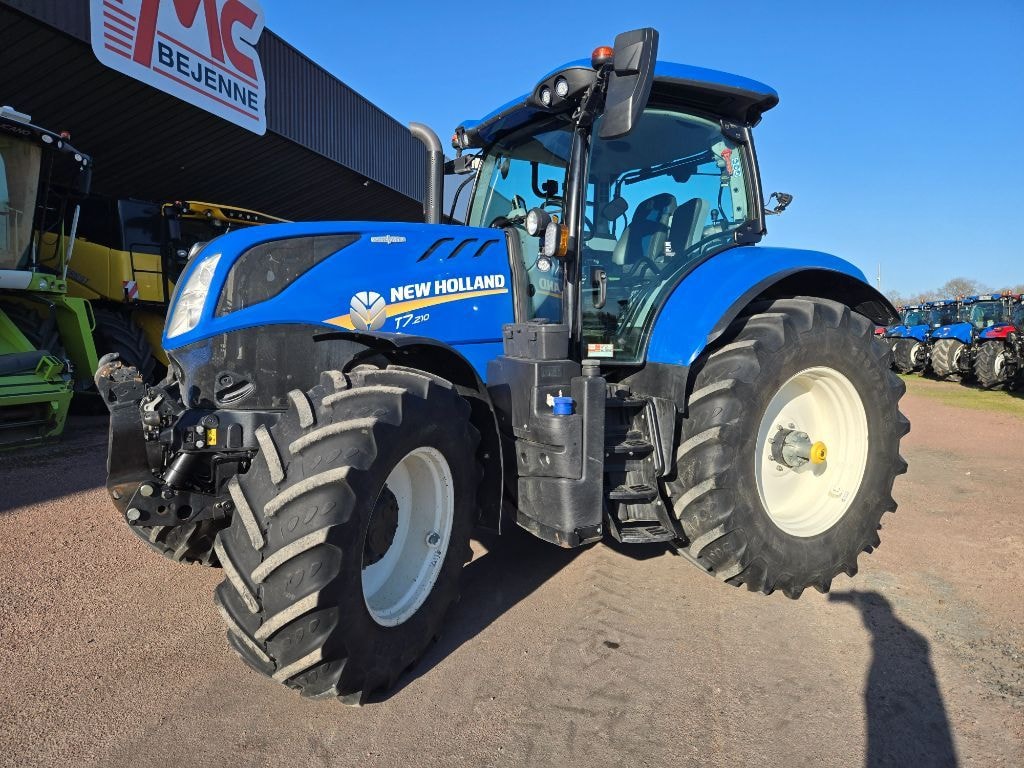 Tracteur NEW HOLLAND T7.210 AC - photo slide 23