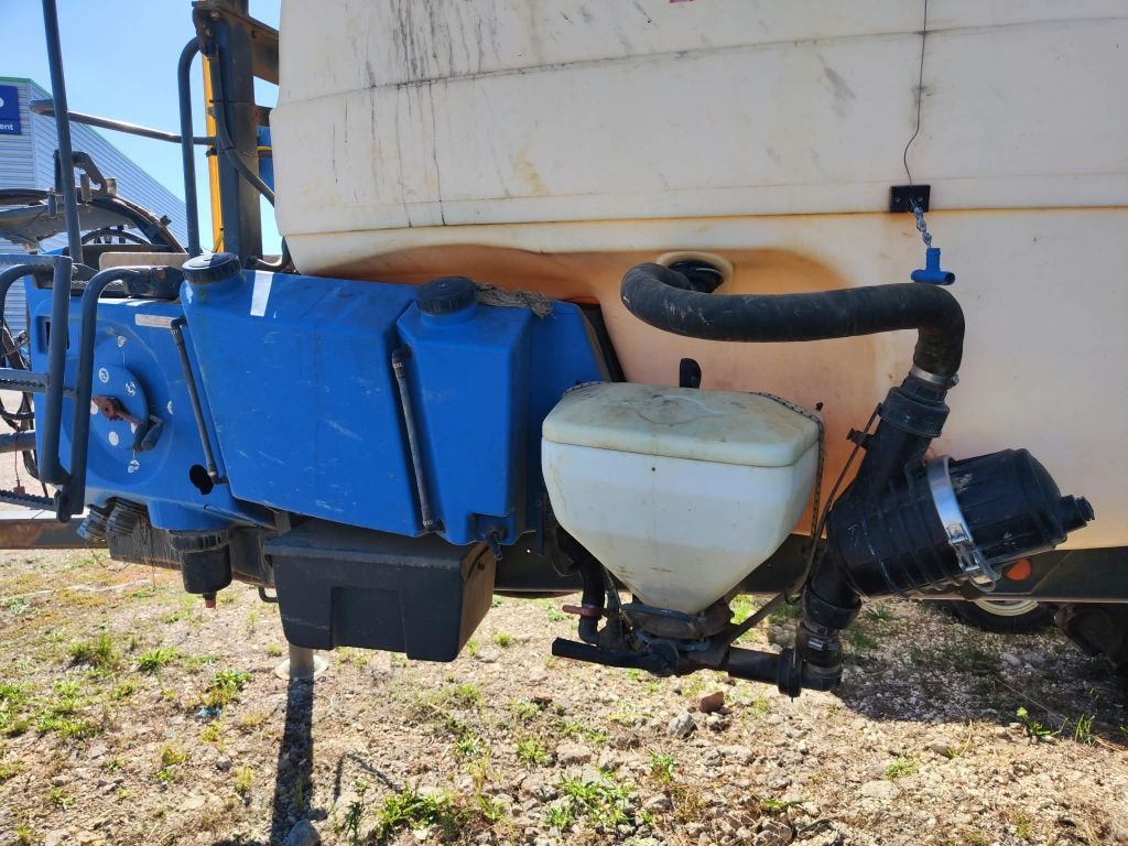 Pulverisateur EVRARD Meteor 4200 litres - photo slide 6